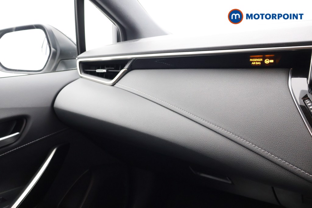 Toyota Corolla Gr Sport Automatic Petrol-Electric Hybrid Hatchback - Stock Number (1591597) - 9th supplementary image