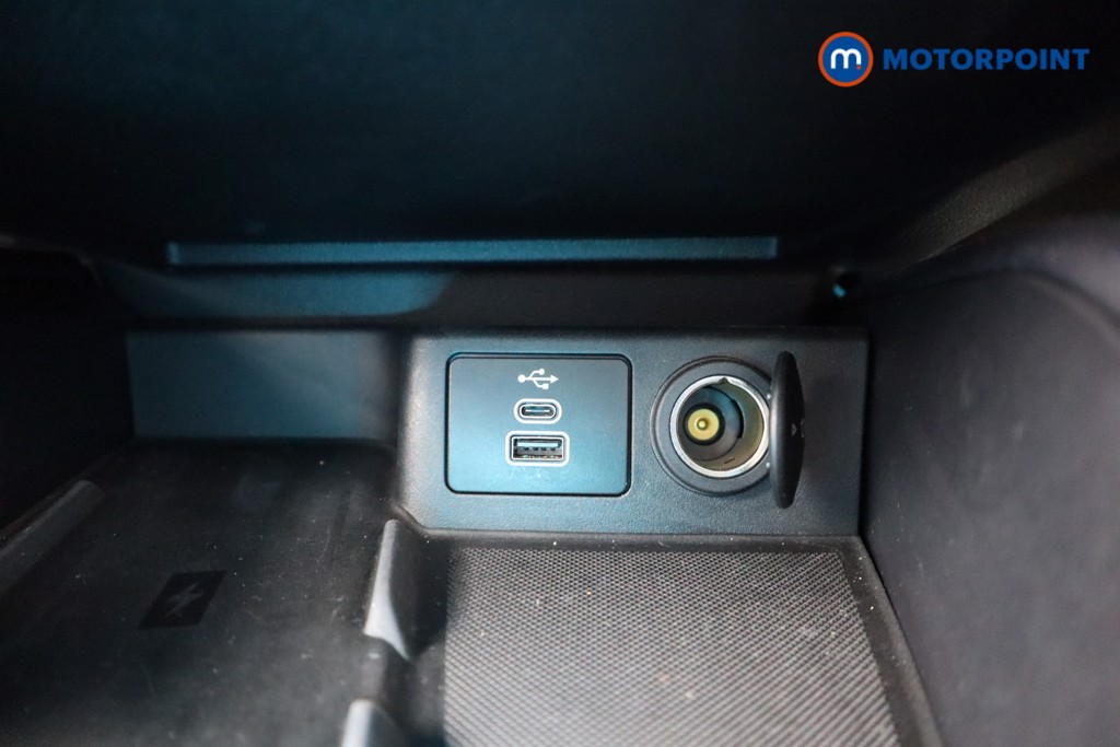 Ford Focus St-Line Vignale Manual Petrol Hatchback - Stock Number (1592744) - 14th supplementary image