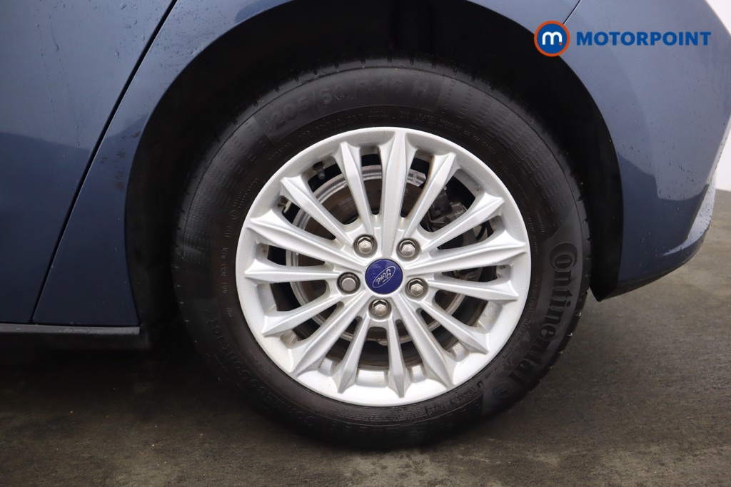 Ford Focus Titanium Automatic Petrol Hatchback - Stock Number (1593310) - 30th supplementary image