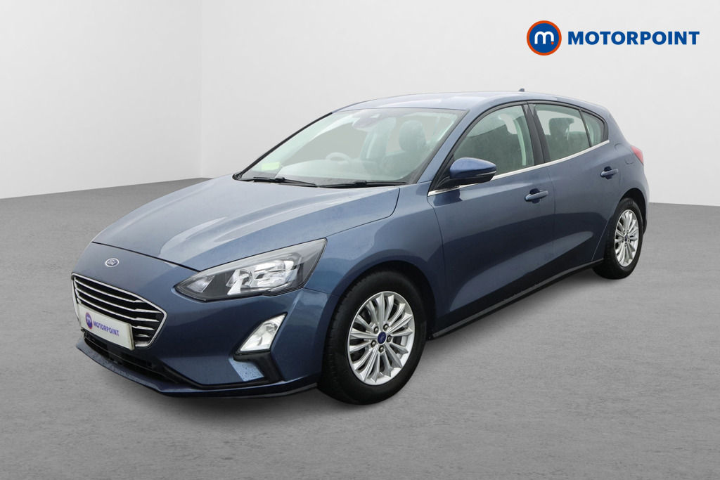 Ford Focus Titanium Automatic Petrol Hatchback - Stock Number (1593310) - Passenger side front corner