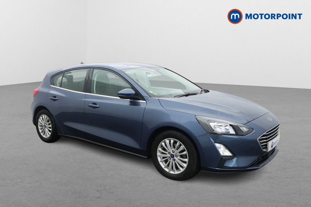 Ford Focus Titanium Automatic Petrol Hatchback - Stock Number (1593310) - Drivers side front corner