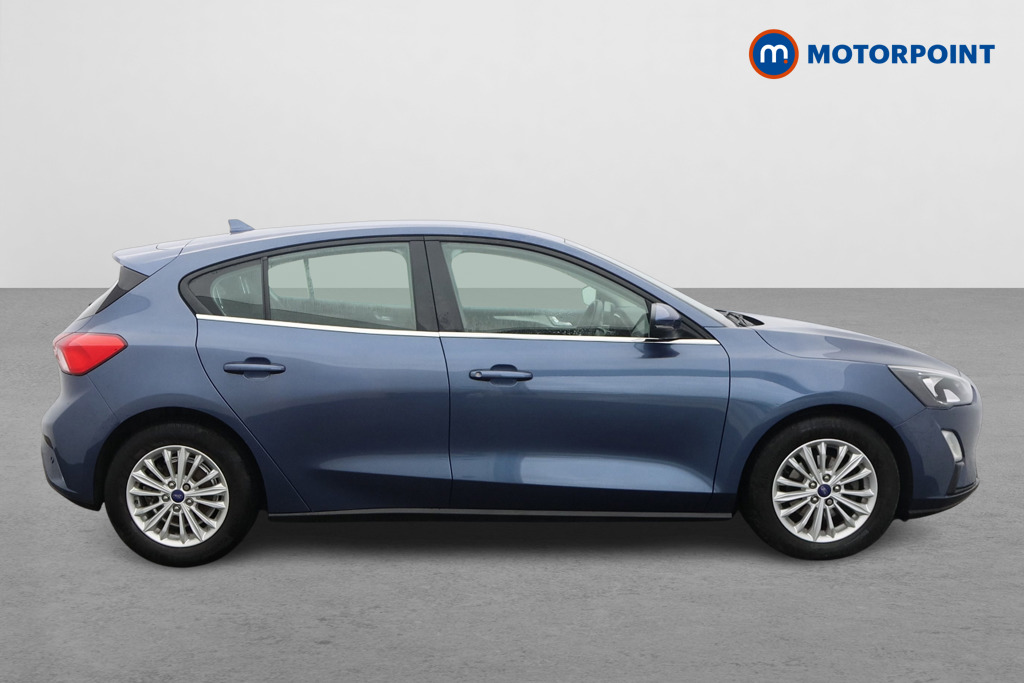 Ford Focus Titanium Automatic Petrol Hatchback - Stock Number (1593310) - Drivers side