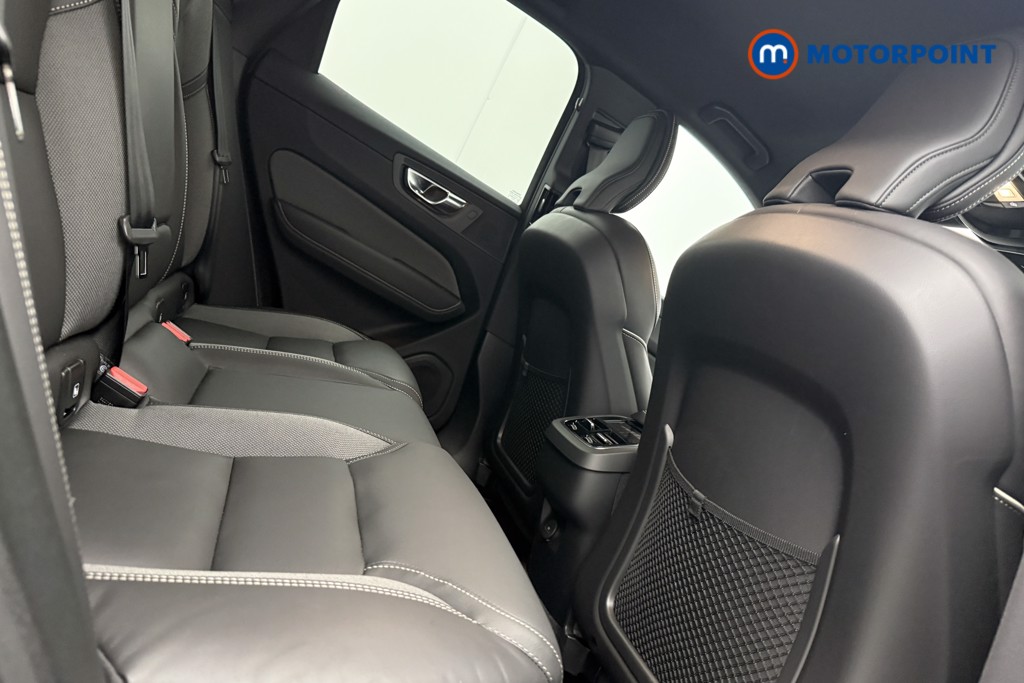 Volvo Xc60 Plus Automatic Petrol SUV - Stock Number (1593557) - 7th supplementary image
