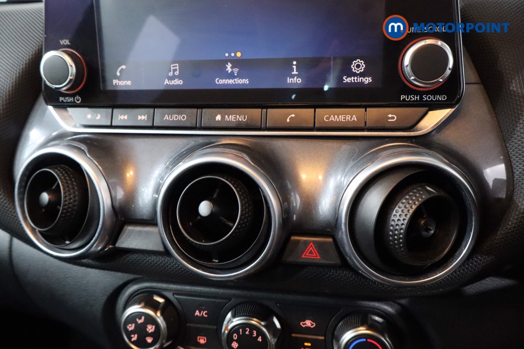 Nissan Juke Acenta Automatic Petrol SUV - Stock Number (1593641) - 13th supplementary image