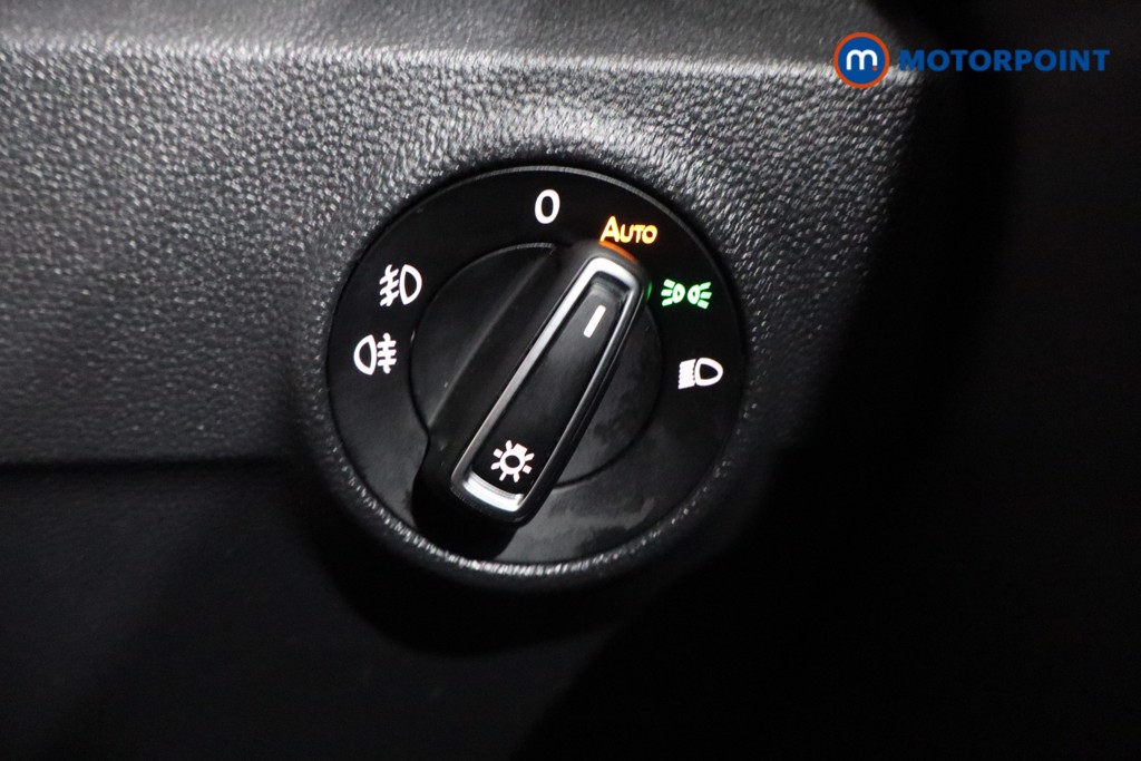 Volkswagen T-Roc R-Line Automatic Petrol SUV - Stock Number (1593755) - 21st supplementary image