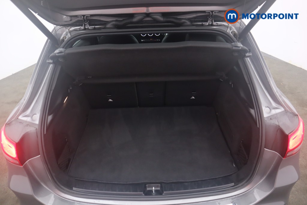 Mercedes-Benz GLA Amg Line Automatic Petrol SUV - Stock Number (1593889) - 33rd supplementary image