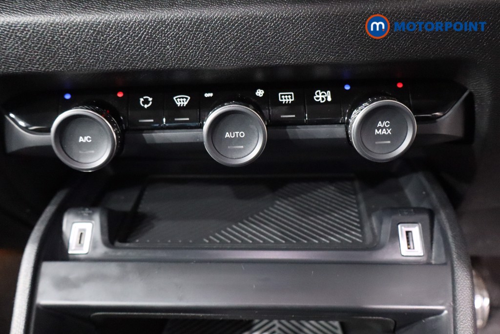 Citroen C4 YOU Manual Petrol Hatchback - Stock Number (1593978) - 16th supplementary image