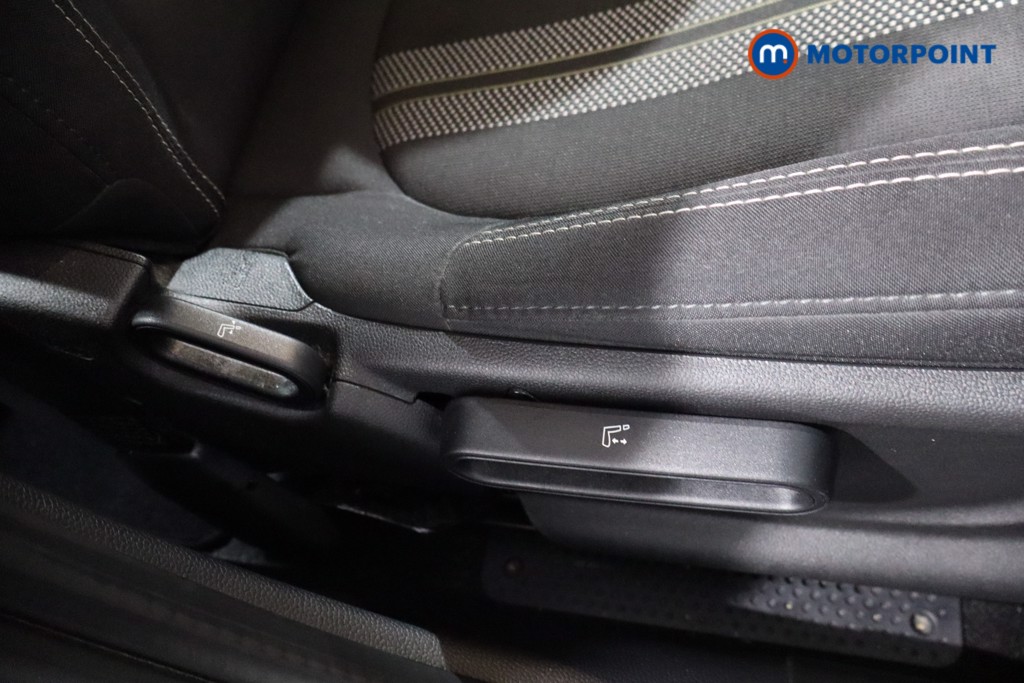 Mini Hatchback Cooper S Sport Automatic Petrol Hatchback - Stock Number (1594117) - 23rd supplementary image