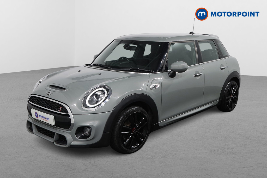 Mini Hatchback Cooper S Sport Automatic Petrol Hatchback - Stock Number (1594117) - Passenger side front corner