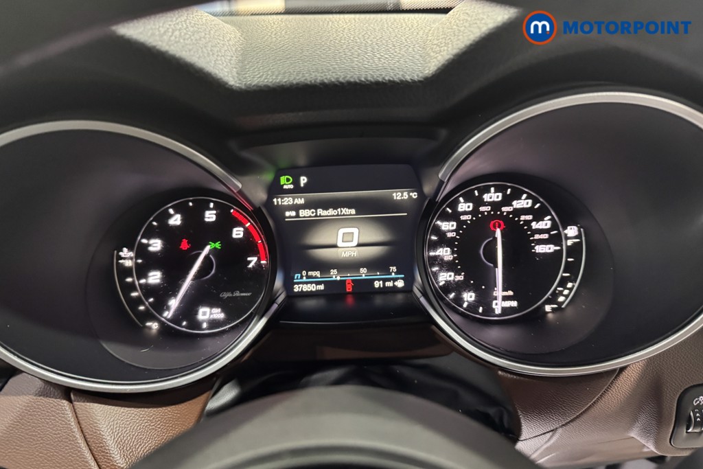 Alfa Romeo Stelvio Veloce Automatic Petrol SUV - Stock Number (1594363) - 4th supplementary image