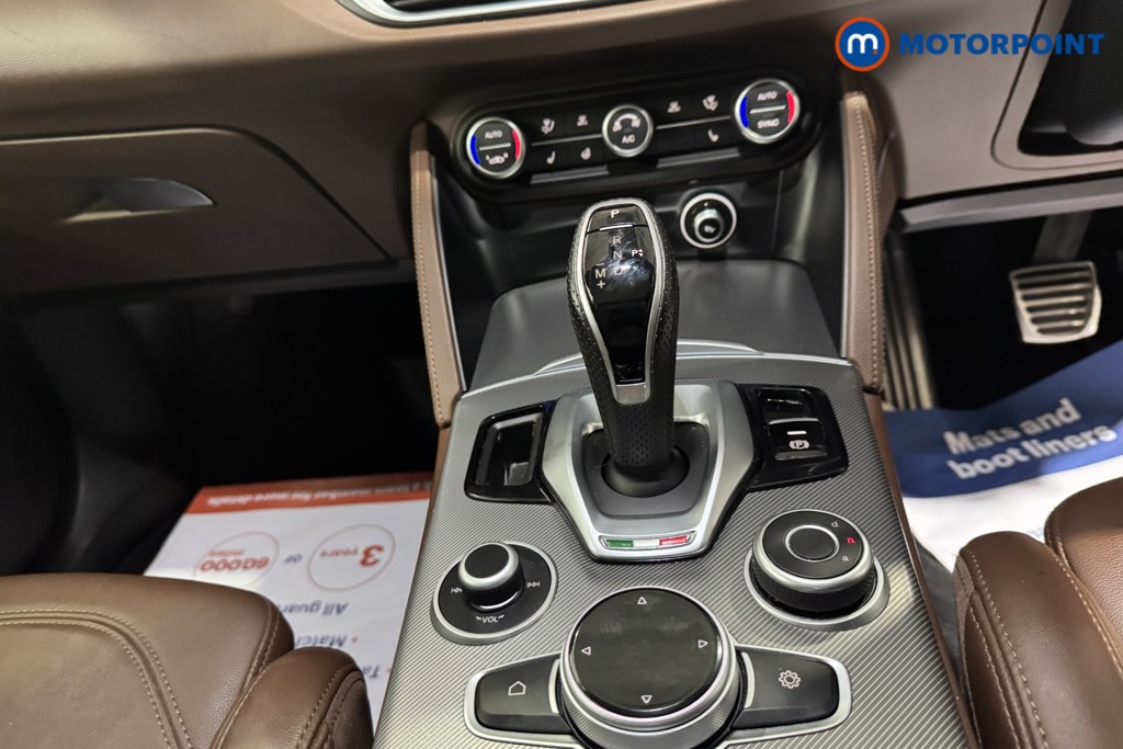 Alfa Romeo Stelvio Veloce Automatic Petrol SUV - Stock Number (1594363) - 7th supplementary image