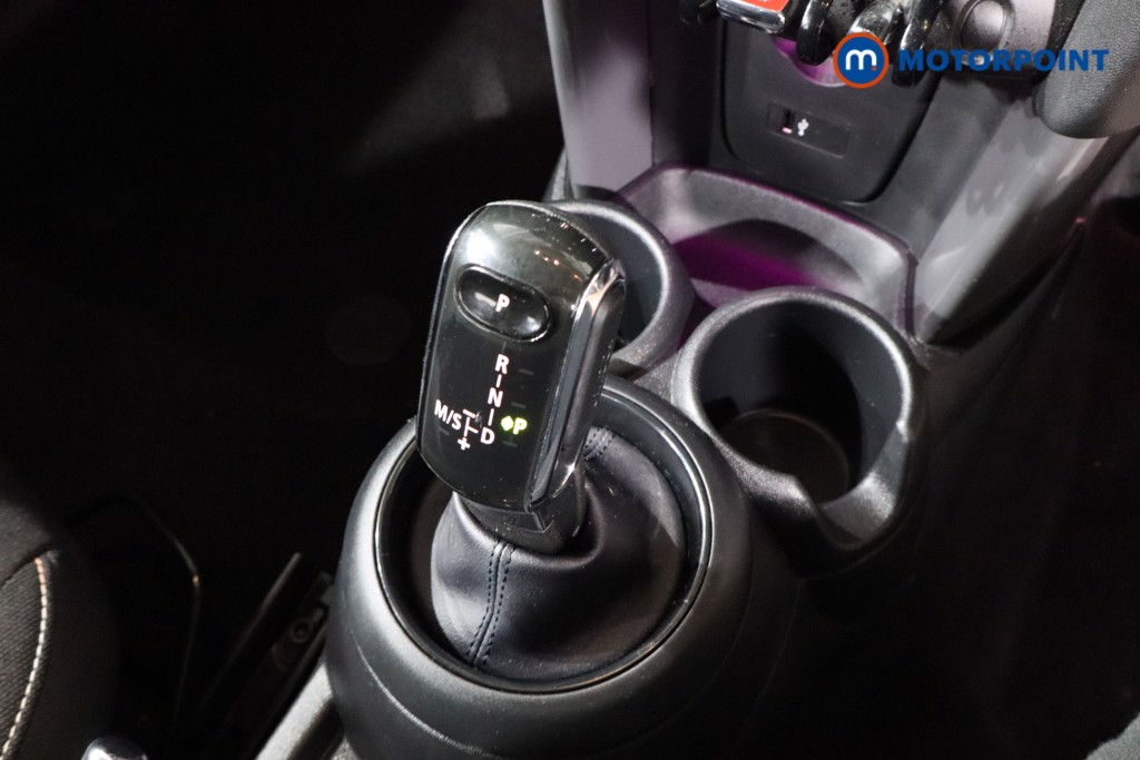 Mini Hatchback Cooper Classic Automatic Petrol Hatchback - Stock Number (1594386) - 18th supplementary image