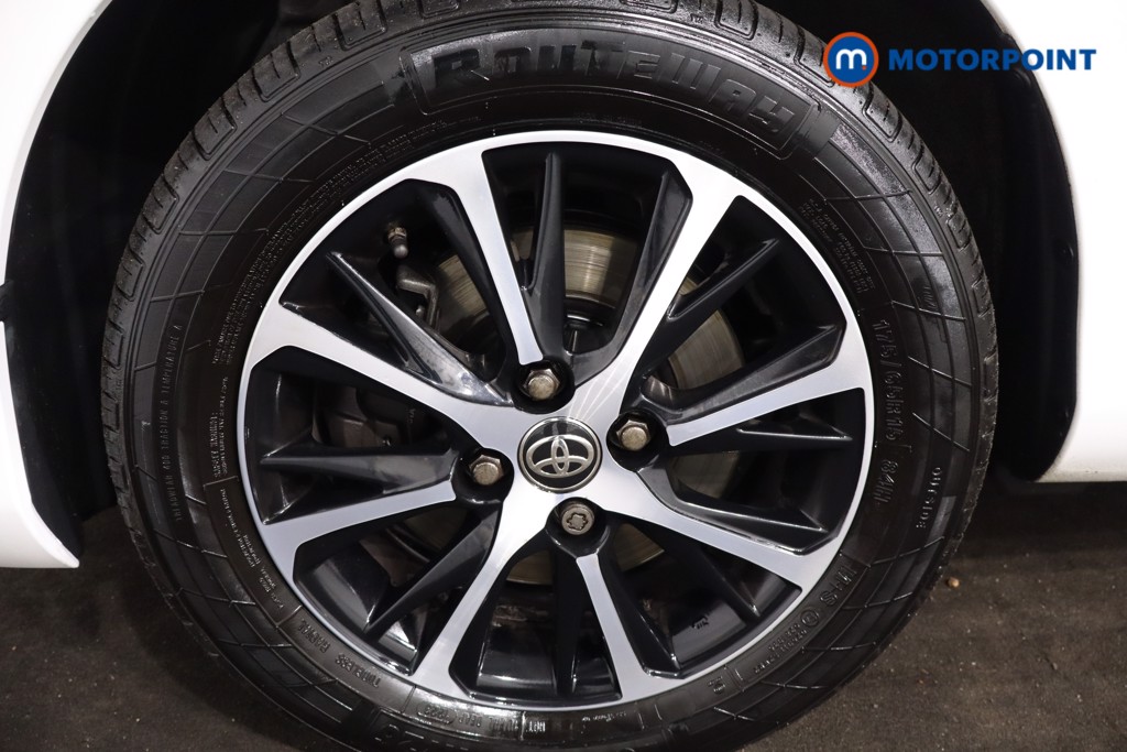 Toyota Yaris Icon Tech Manual Petrol Hatchback - Stock Number (1594670) - 11th supplementary image