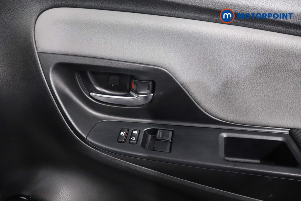 Toyota Yaris Icon Tech Manual Petrol Hatchback - Stock Number (1594670) - 22nd supplementary image