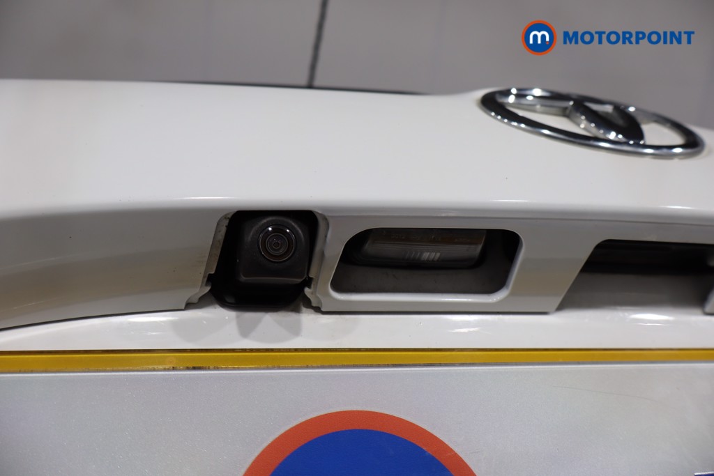 Toyota Yaris Icon Tech Manual Petrol Hatchback - Stock Number (1594670) - 34th supplementary image