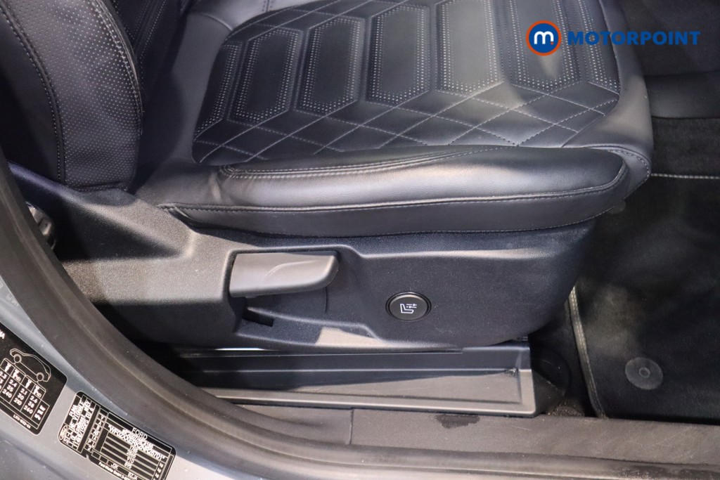 Ford Puma St-Line Vignale Manual Petrol SUV - Stock Number (1594671) - 17th supplementary image