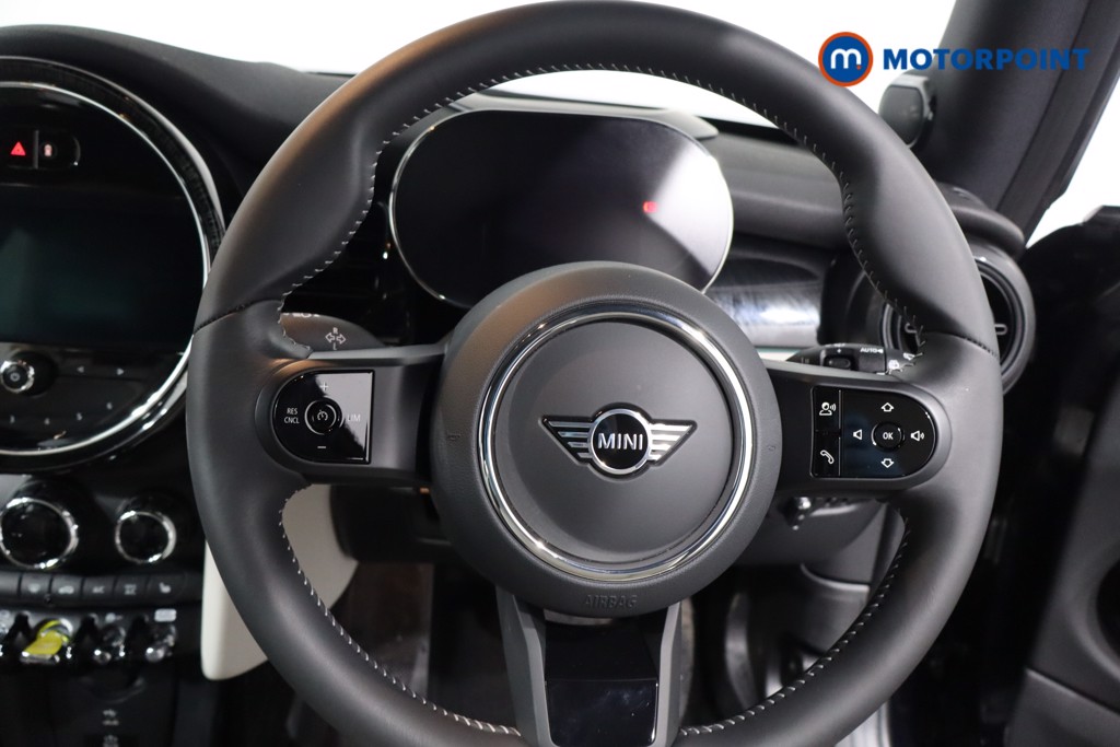 Mini Hatchback Cooper S Level 3 Automatic Electric Hatchback - Stock Number (1594846) - 6th supplementary image