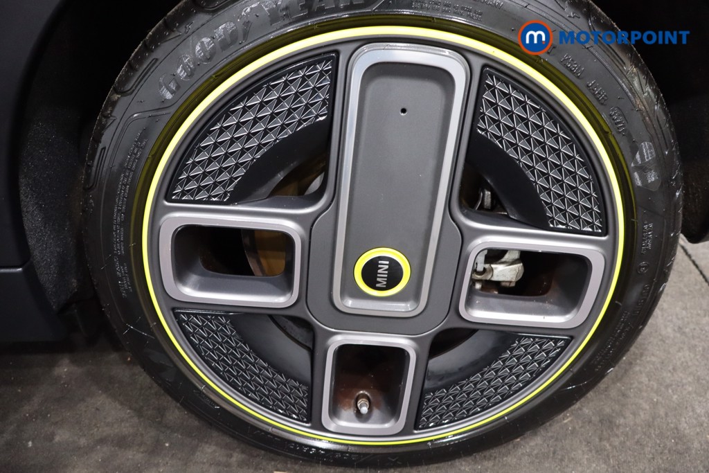 Mini Hatchback Cooper S Level 3 Automatic Electric Hatchback - Stock Number (1594846) - 12th supplementary image