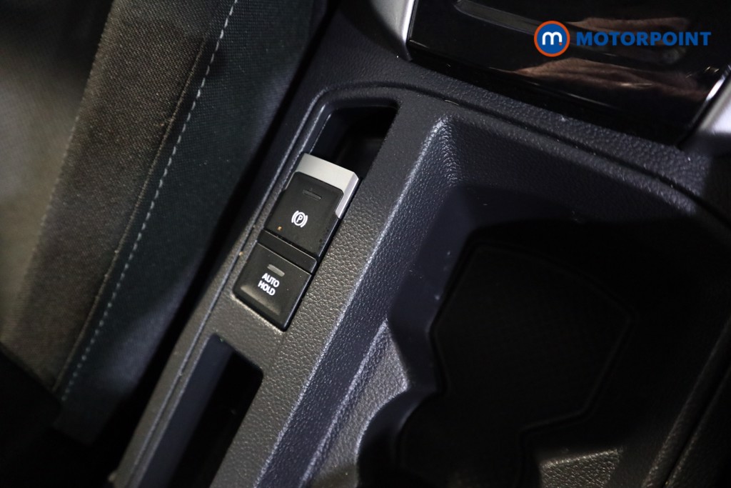 Volkswagen T-Roc Life Manual Petrol SUV - Stock Number (1595157) - 9th supplementary image