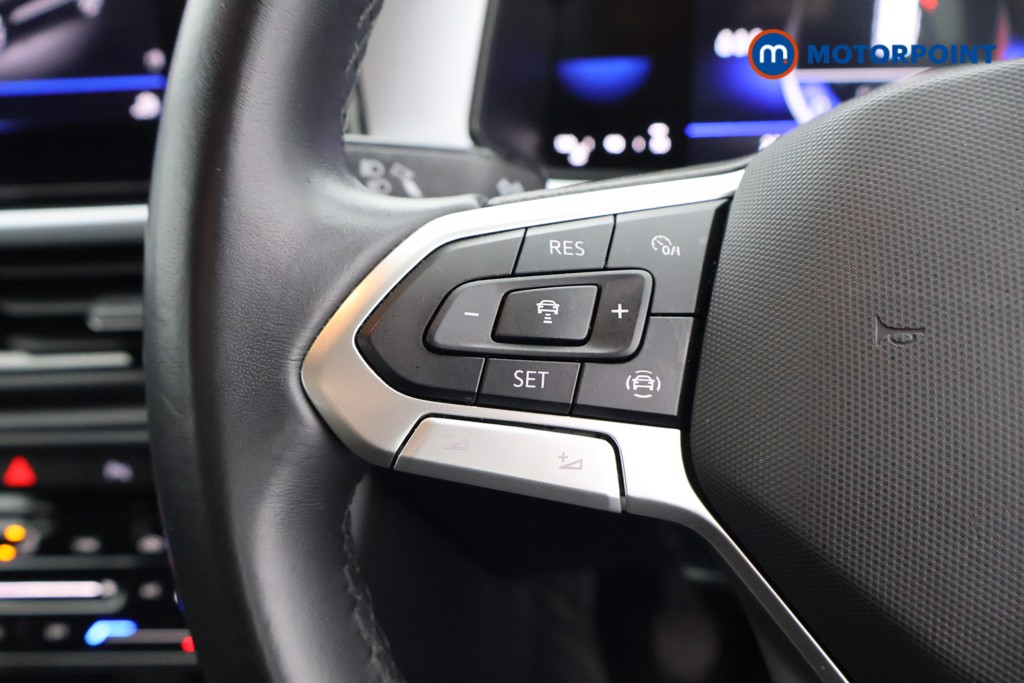 Volkswagen T-Roc Life Manual Petrol SUV - Stock Number (1595170) - 3rd supplementary image