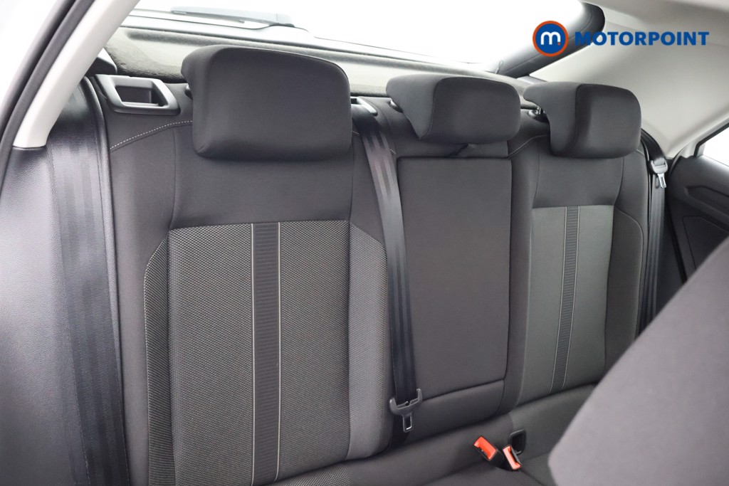 Volkswagen T-Roc Life Manual Petrol SUV - Stock Number (1595170) - 12th supplementary image