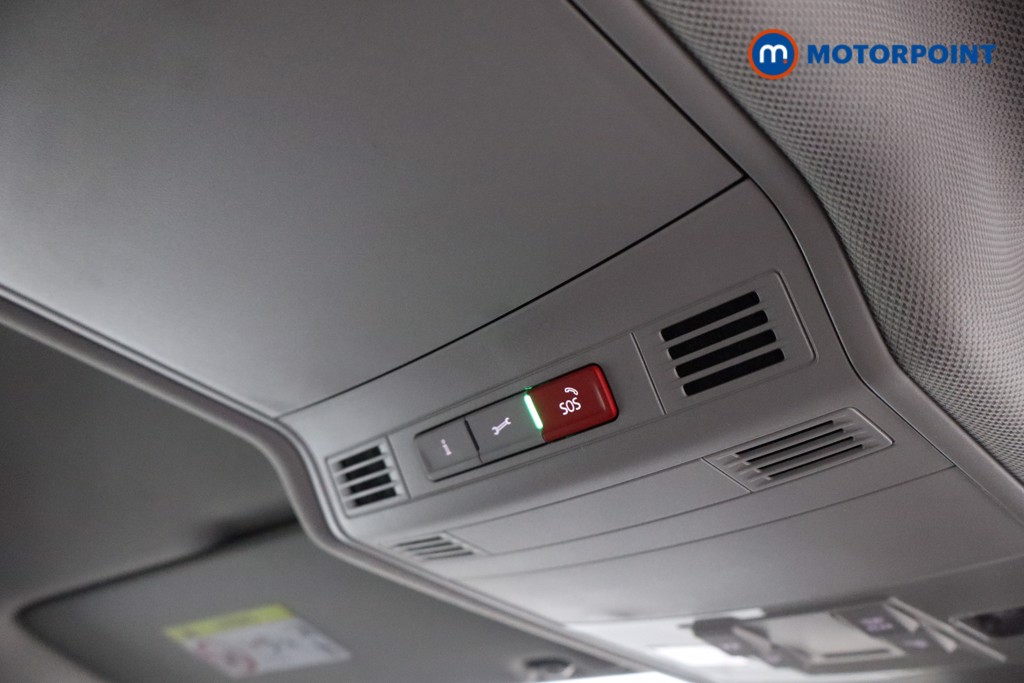 Volkswagen Tiguan Allspace Life Automatic Petrol SUV - Stock Number (1595366) - 19th supplementary image