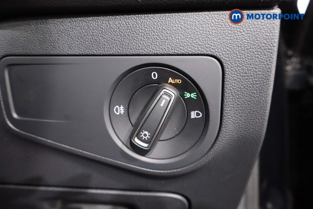 Volkswagen Tiguan Allspace Life Automatic Petrol SUV - Stock Number (1595366) - 21st supplementary image