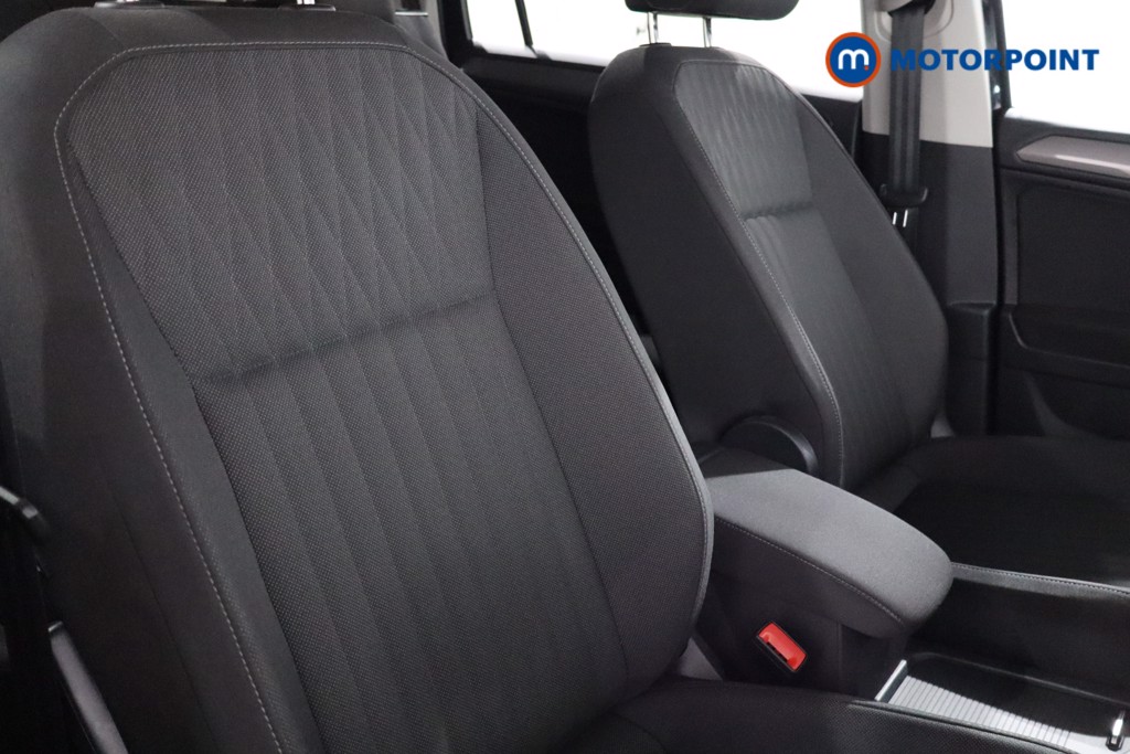 Volkswagen Tiguan Allspace Life Automatic Petrol SUV - Stock Number (1595366) - 23rd supplementary image