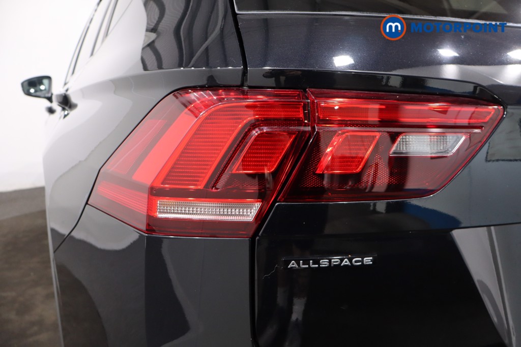 Volkswagen Tiguan Allspace Life Automatic Petrol SUV - Stock Number (1595366) - 27th supplementary image