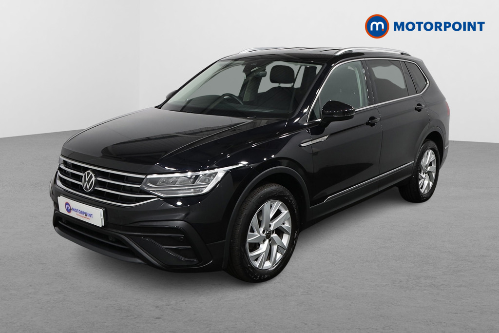 Volkswagen Tiguan Allspace Life Automatic Petrol SUV - Stock Number (1595366) - Passenger side front corner