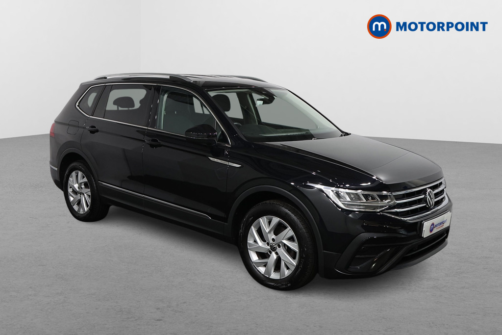 Volkswagen Tiguan Allspace Life Automatic Petrol SUV - Stock Number (1595366) - Drivers side front corner