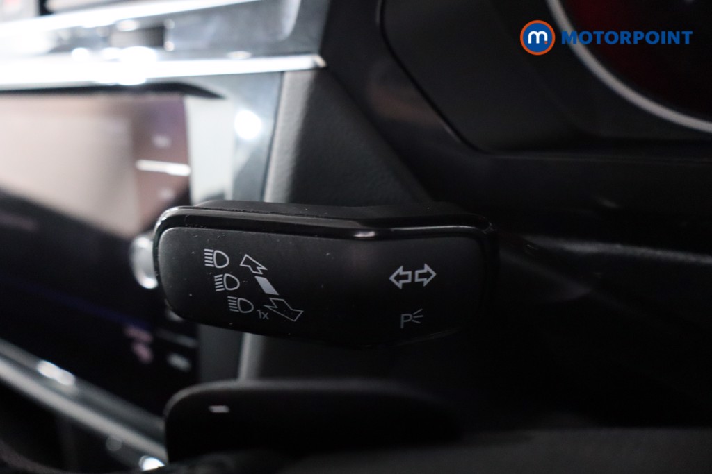 Volkswagen Tiguan Life Automatic Petrol SUV - Stock Number (1595368) - 19th supplementary image