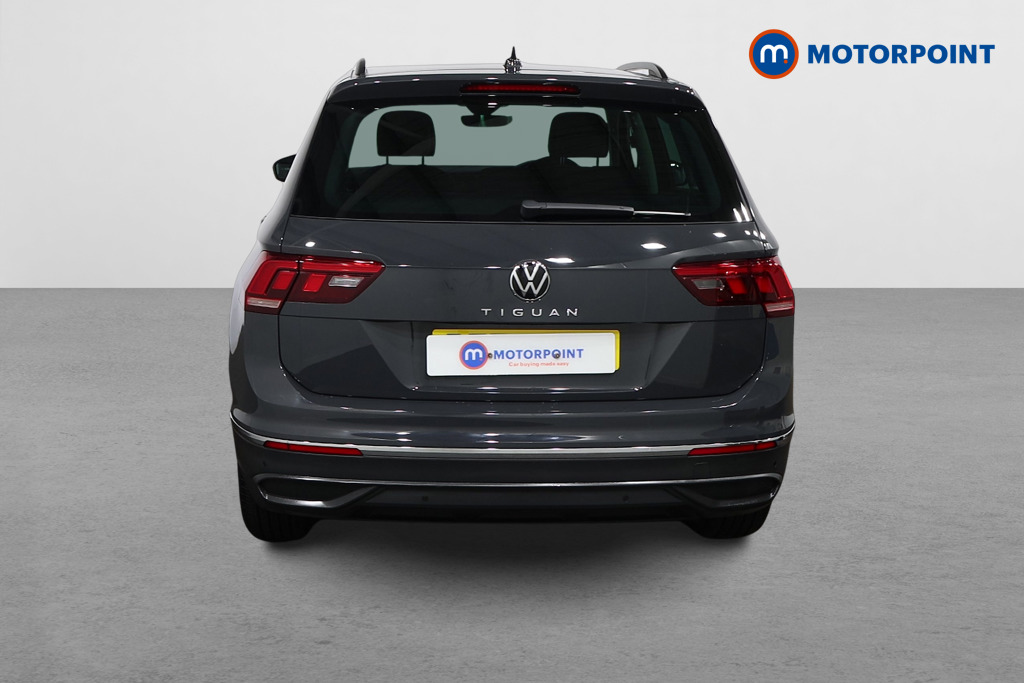 Volkswagen Tiguan Life Automatic Petrol SUV - Stock Number (1595368) - Rear bumper