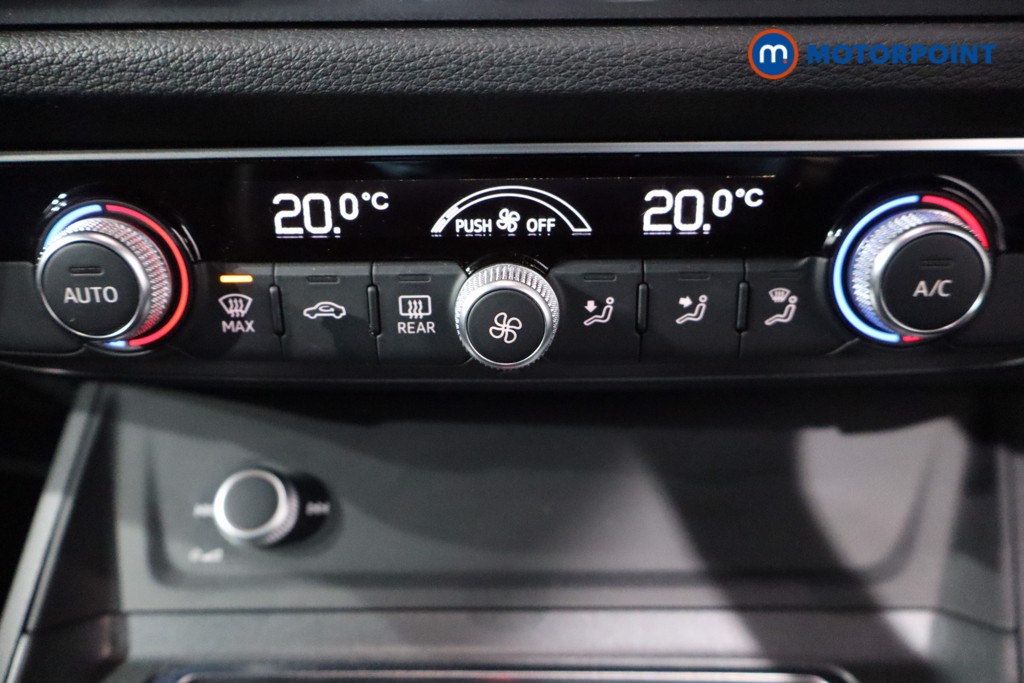 Audi Q3 S Line Automatic Petrol SUV - Stock Number (1595637) - 17th supplementary image