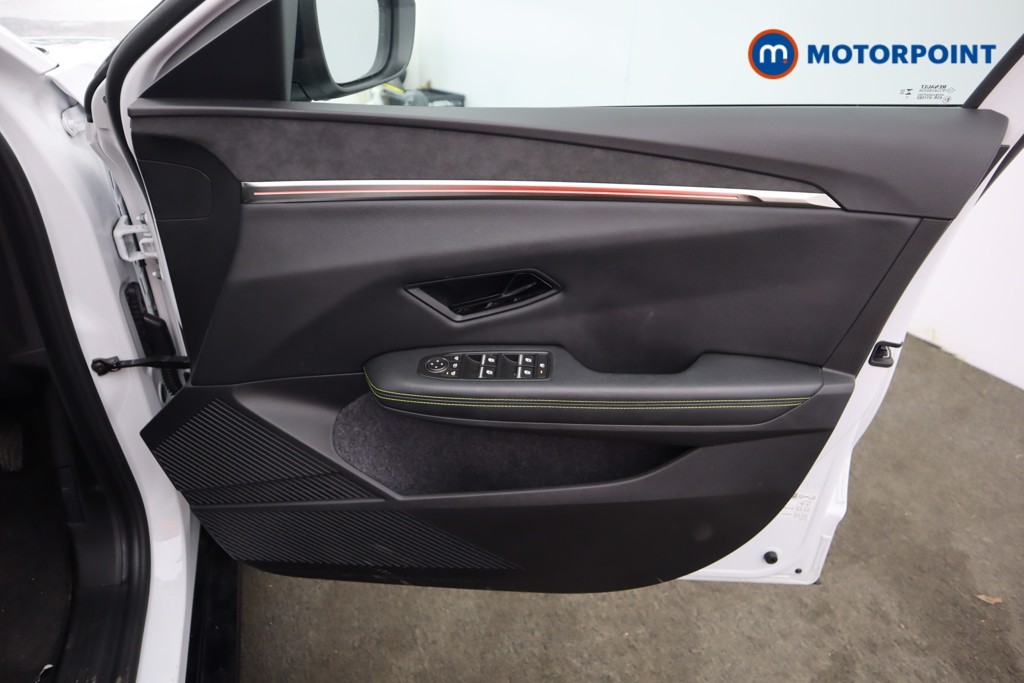 Renault Megane E-Tech Techno-Plus Automatic Electric Hatchback - Stock Number (1595703) - 16th supplementary image