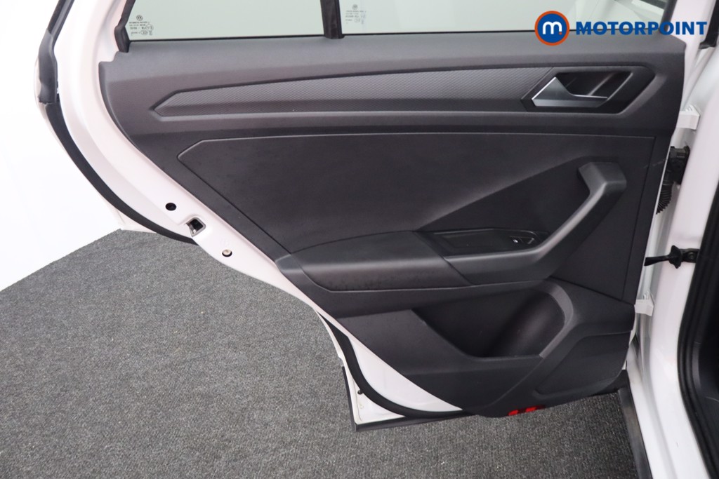 Volkswagen T-Roc Style Automatic Petrol SUV - Stock Number (1595746) - 19th supplementary image