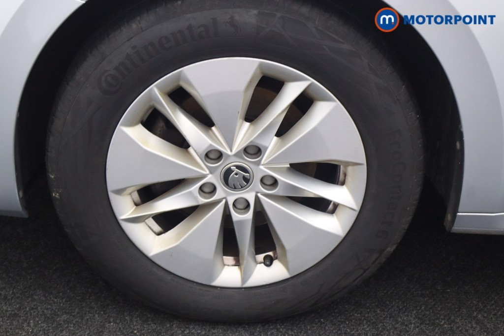Skoda Octavia SE Manual Petrol Hatchback - Stock Number (1595749) - 23rd supplementary image