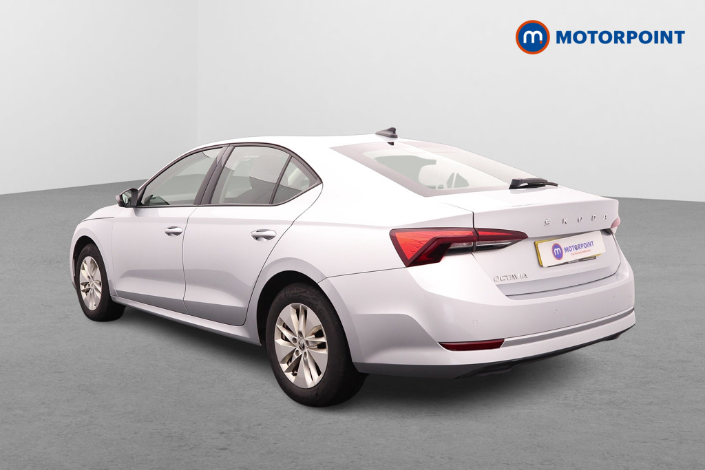 Skoda Octavia SE Manual Petrol Hatchback - Stock Number (1595749) - Passenger side rear corner