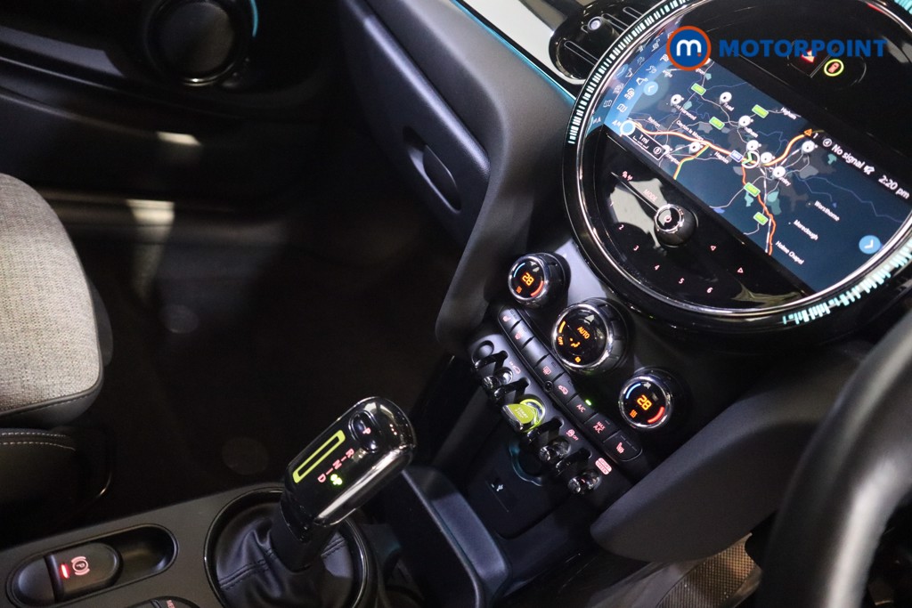 Mini Hatchback Cooper S Level 2 Automatic Electric Hatchback - Stock Number (1595761) - 9th supplementary image