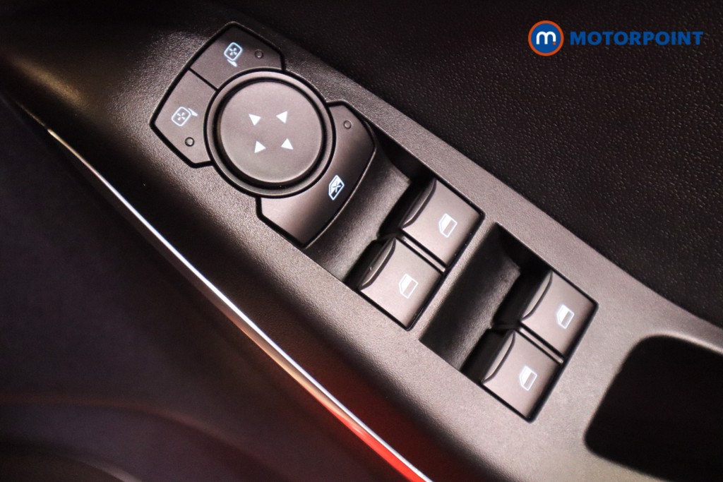 Ford Fiesta St-Line Vignale Manual Petrol Hatchback - Stock Number (1595770) - 12th supplementary image