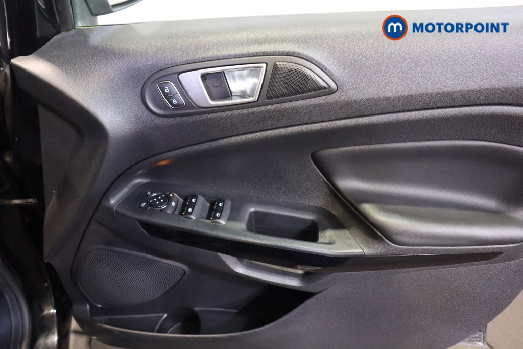 Ford Ecosport Titanium Manual Petrol SUV - Stock Number (1595882) - 9th supplementary image