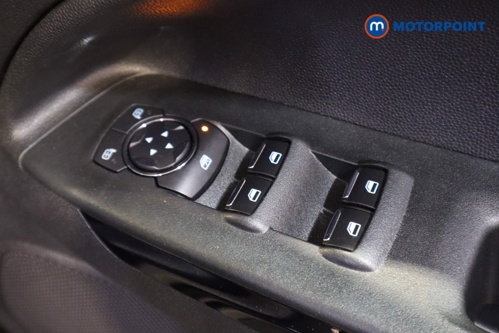 Ford Ecosport Titanium Manual Petrol SUV - Stock Number (1595882) - 11th supplementary image
