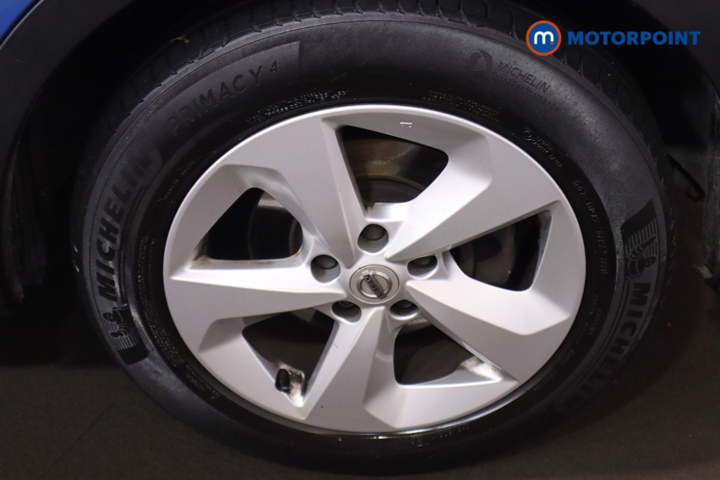 Nissan Qashqai Acenta Premium Manual Diesel SUV - Stock Number (1595927) - 24th supplementary image