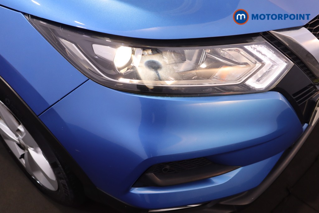 Nissan Qashqai Acenta Premium Manual Diesel SUV - Stock Number (1595927) - 25th supplementary image