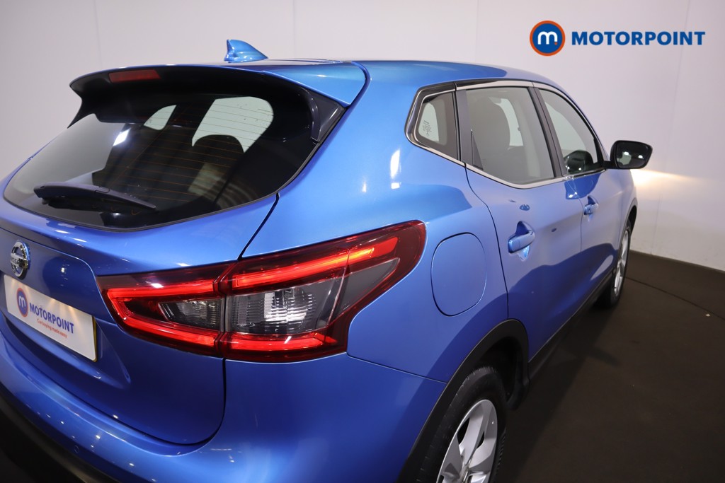 Nissan Qashqai Acenta Premium Manual Diesel SUV - Stock Number (1595927) - 27th supplementary image