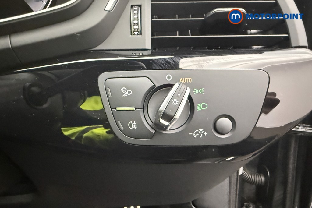 Audi A4 Black Edition Automatic Petrol Saloon - Stock Number (1595944) - 25th supplementary image