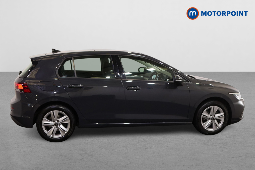 Volkswagen Golf Life Automatic Petrol Hatchback - Stock Number (1596152) - Drivers side