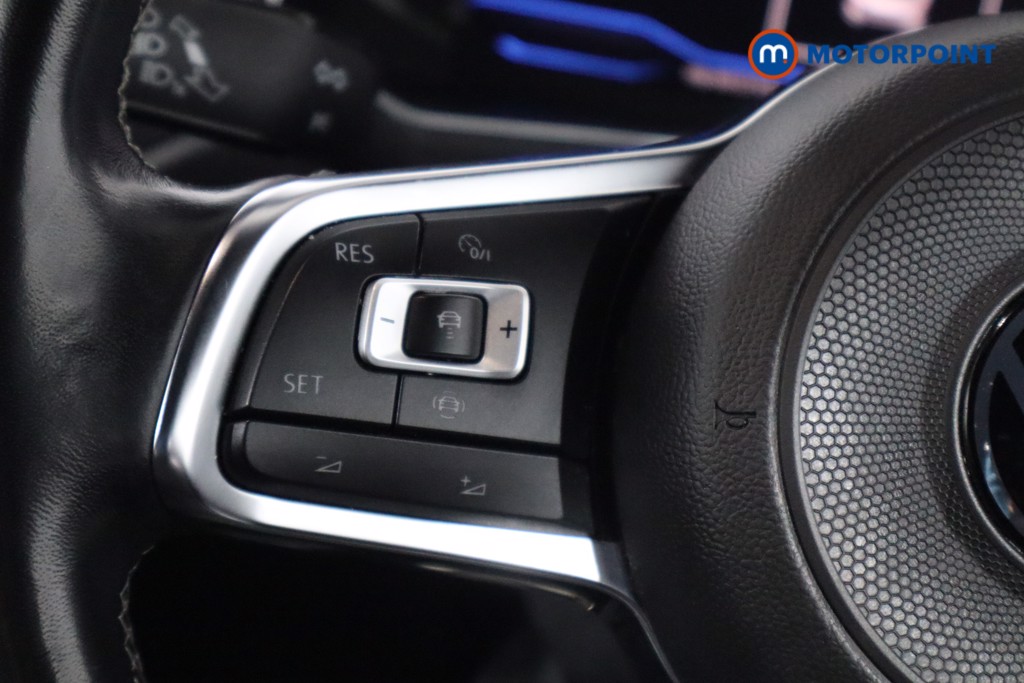 Volkswagen T-Roc R-Line Manual Petrol SUV - Stock Number (1596166) - 7th supplementary image