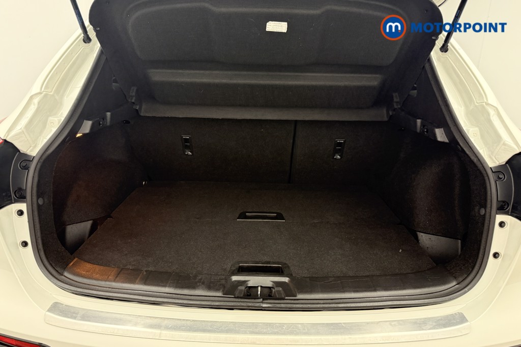 Nissan Qashqai Tekna-Plus Manual Diesel SUV - Stock Number (1556562) - 24th supplementary image