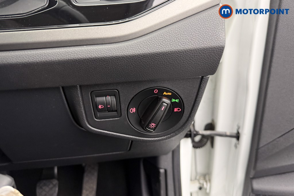 Volkswagen Polo SE Manual Petrol Hatchback - Stock Number (1566529) - 15th supplementary image